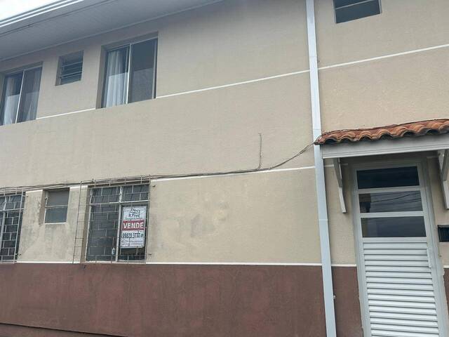 #80 - Apartamento para Venda em Curitiba - PR - 2
