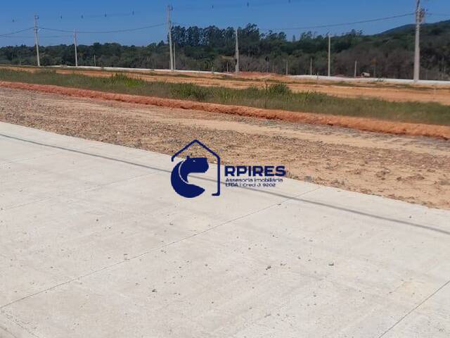 Terreno para Venda em Balneário Piçarras - 4