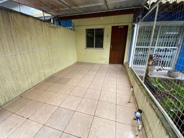 #94 - Sobrado para Venda em Curitiba - PR - 1