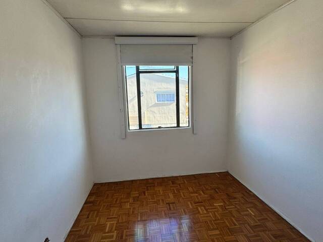 #102 - Apartamento para Venda em Curitiba - PR - 3