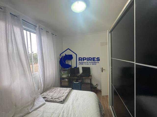 Apartamento para Venda em Curitiba - 5