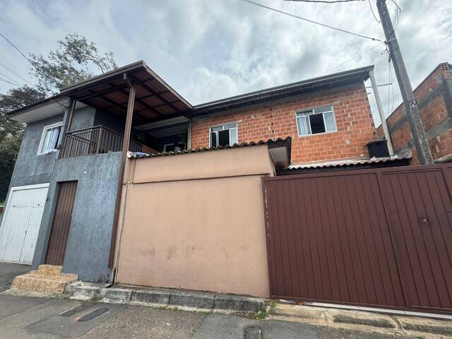 #115 - Casa para Venda em Curitiba - PR
