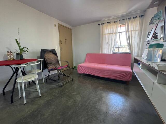 #118 - Apartamento para Venda em Curitiba - PR