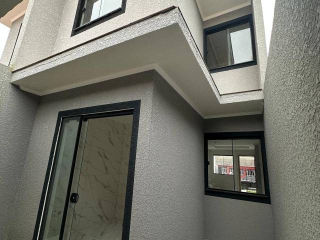 #124 - Casa para Venda em Curitiba - PR - 2