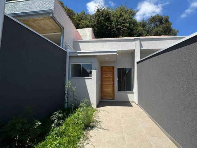 #133 - Casa para Venda em Curitiba - PR