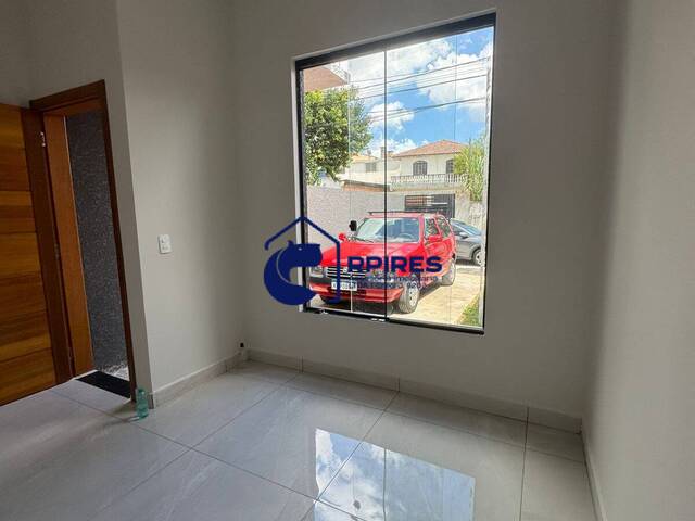 Casa para Venda em Curitiba - 4