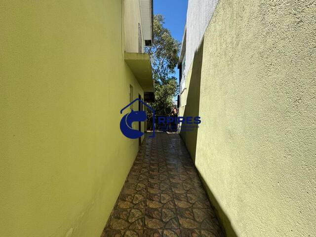 Sobrado para Venda em Curitiba - 4