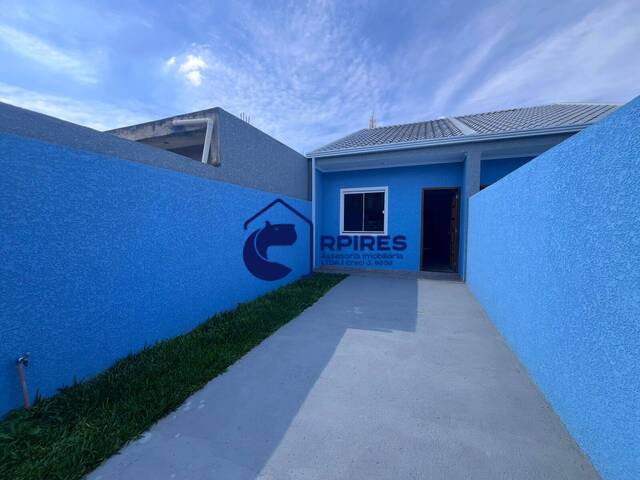 Casa para Venda em Curitiba - 2