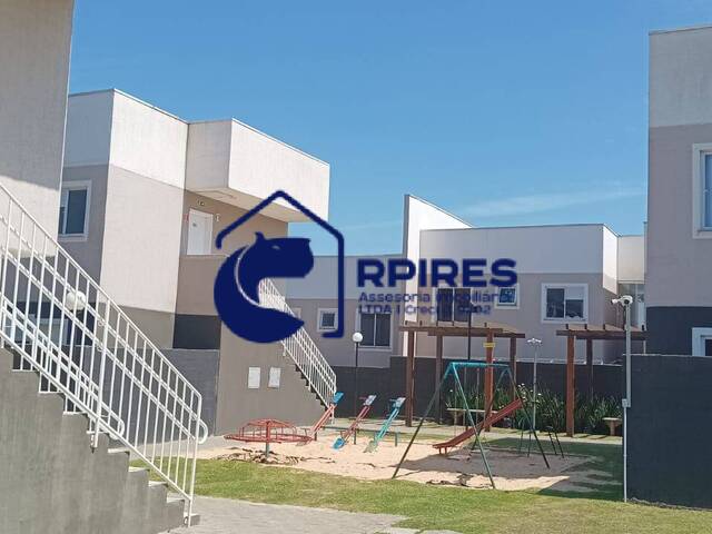 #162 - Apartamento para Venda em Araucária - PR